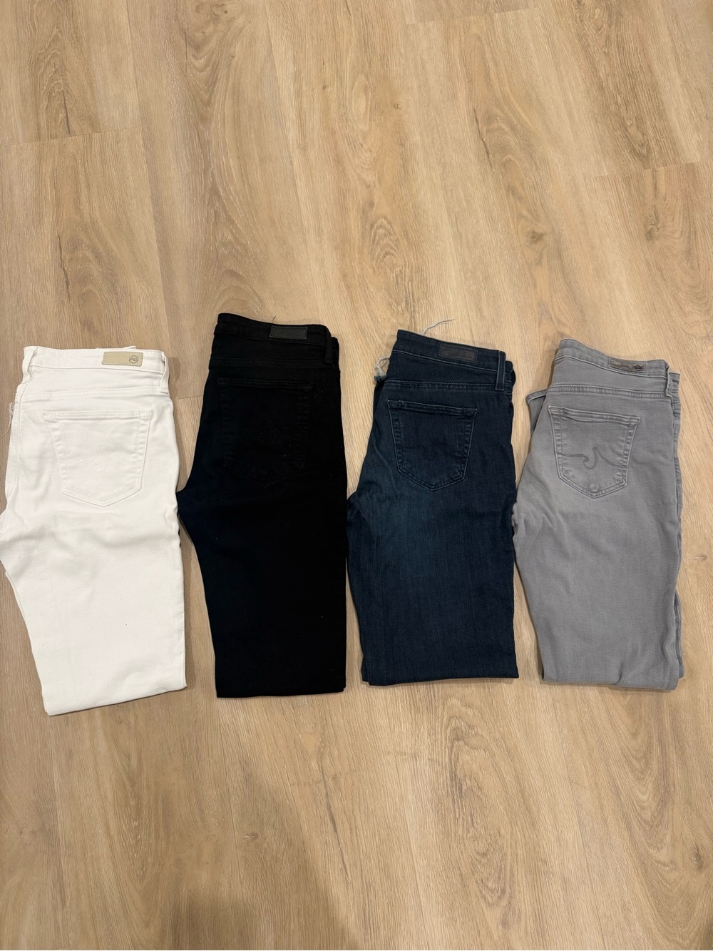 AG Jeans bundle - sz 25 & 26